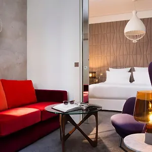 5* Hotel Dupond-smith